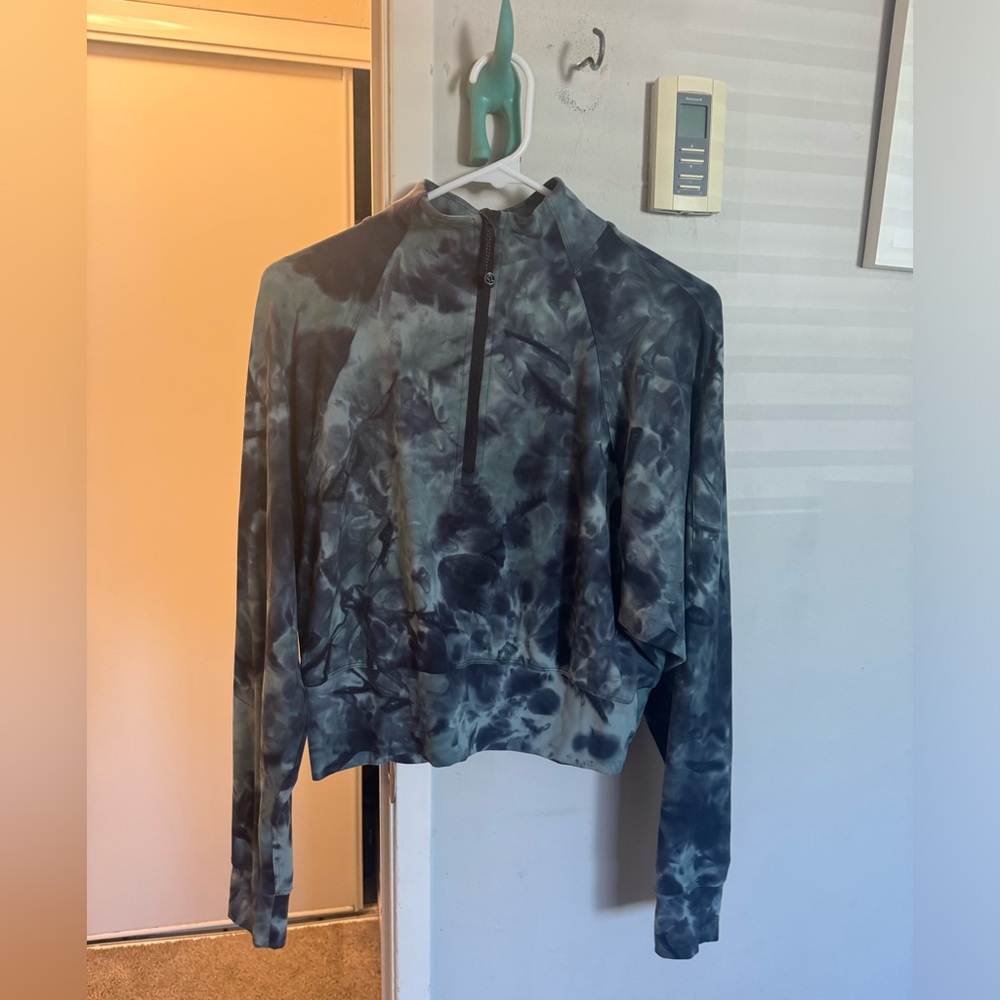 Lululemon half zip pullover